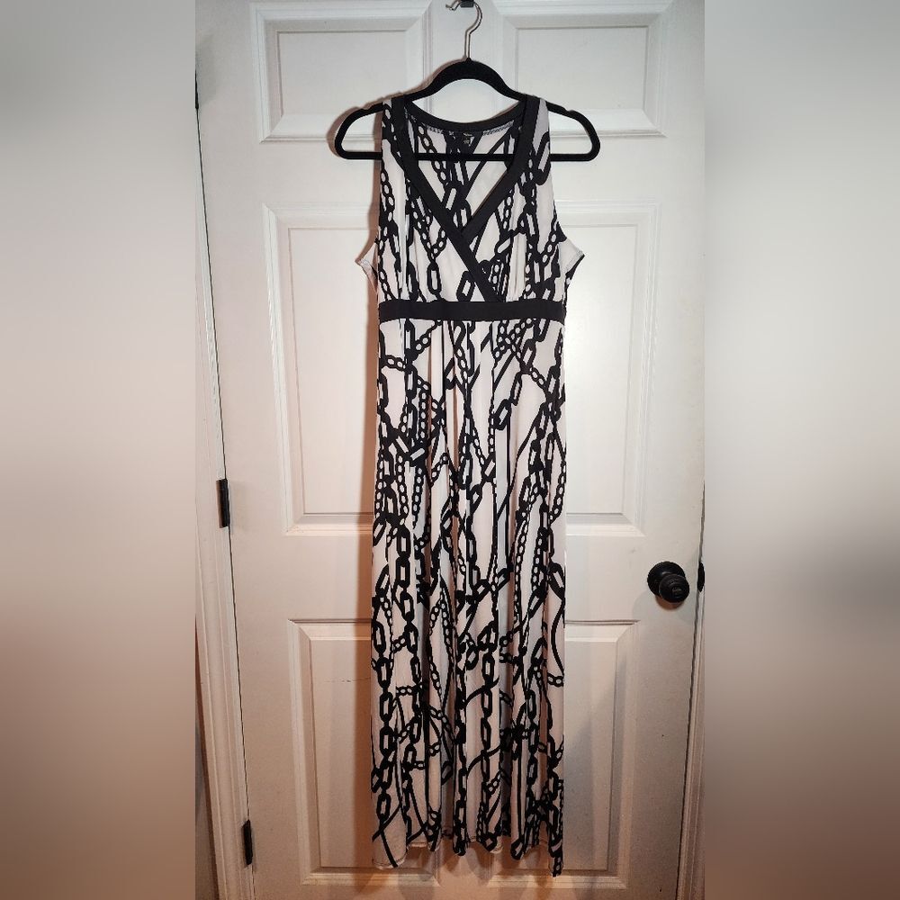 Milano Stretchy Black And White Chain Pattern Sleeveless Maxi Dress Satin Feel M